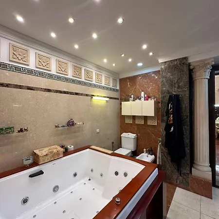 совіньон Guest house Odesa